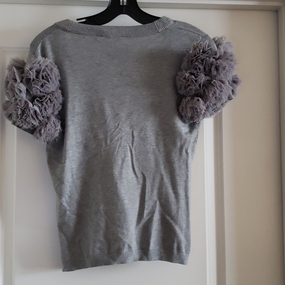 Forever 21 Rosette Short Sleeves Sweater in M - Picture 5 of 5